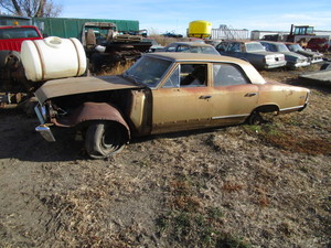 lot 12 image: 66-67 Chevelle Malibu