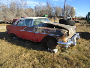 lot 14 image: 56 Pontiac