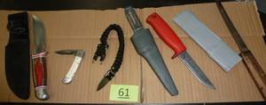 lot 61 image: group of knives