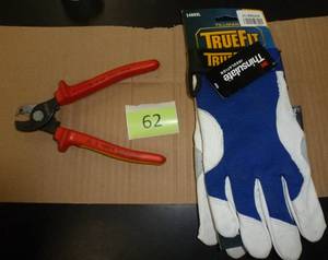 lot 62 image: Knipex cutter and size XL truefit gloves