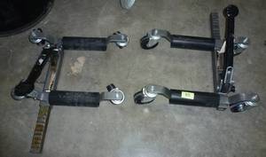 lot 85 image: 2 vehicle mover dollies