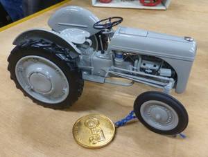 lot 108 image: Precision Series Ford  - Early 9N