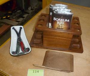 lot 114 image: Pipe smoking caddy and holder, and vintage wood cigarette case
