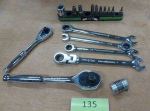 lot 135 image: lot of ratchets and wrenches and bits