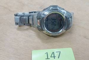 lot 147 image: Casio watch MTG-900  working