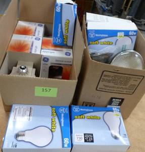 lot 157 image: 2 boxes of new light bulbs