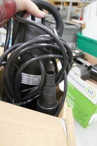 lot 267 image: New submersible pump 1-14hp