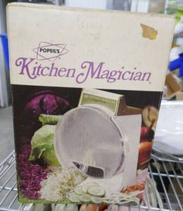 lot 278 image: vintage Kitchen Magician