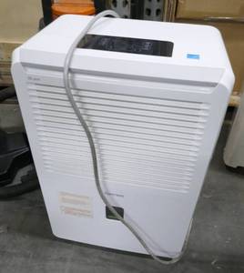lot 285 image: Kenmore room humidifier
