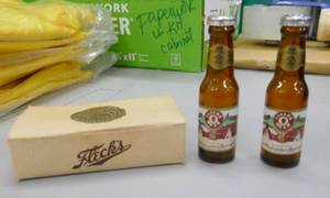 lot 292 image: Vintage Flecks beer salt and pepper shakers