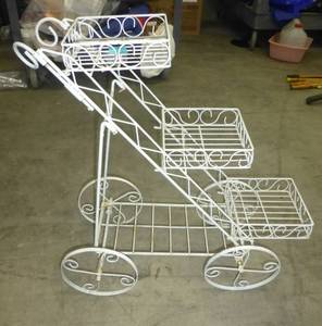 lot 265 image: planter cart