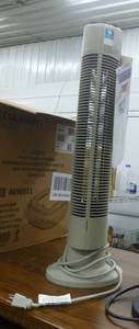 lot 308 image: Ionic Breeze Quadra silent air purifier - White