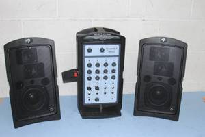 lot 19 image: Peavey Passport 150 Pro Portable Audio PA Speaker System