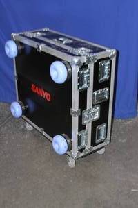 lot 17 image: Large Foam-Lined Interior Hard-Sided ATA-Rated Commercial-Grade Shipping  Travel Case with Heavy Duty Casters