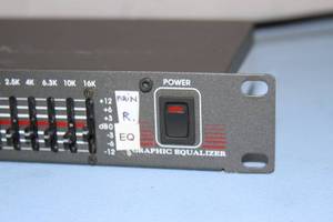 lot 35 image: DOD SR430QXLR Pro Audio Dual 15-Band Graphic Equalizer  EQ