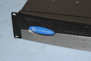 lot 54 image: Crown CTs 2000 Professional Two-Channel Audio Power Amplifier