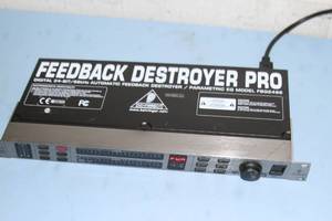 lot 59 image: Behringer FBQ2496 Automatic & Ultra-Fast Feedback Destroyer Pro Audio Parametric EQ