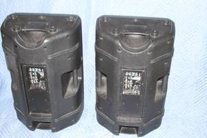 lot 64 image: PAIR of Carvin LM-Series Live Monitor Pro Audio Active - Powered PA Loudspeakers  Speakers