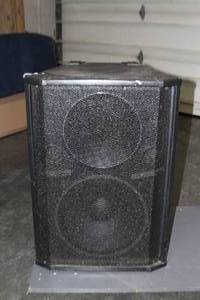 lot 69 image: Panasonic RAMSA Trapezoid WS-T215 2-Way 15 Pro Audio Sound Reinforcement Loudspeaker  Speaker