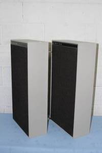 lot 73 image: VINTAGE James B Lansing Sound - JBL 4375 Professional Line Array Loudspeaker Speaker PAIR