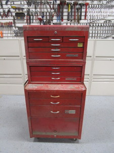 lot 1 image: Tool Chest 18x27x57 Overall