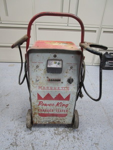 lot 13 image: Battery ChargerTester