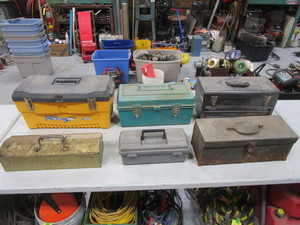lot 33 image: Tool Boxes