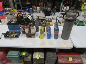 lot 41 image: Soldering Lot