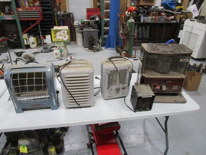 lot 43 image: Space Heaters