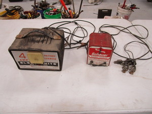 lot 49 image: (2) Battery Chargers