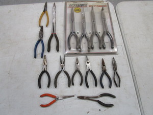 lot 62 image: Needle Nose Pliers
