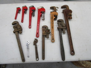 lot 66 image: Pipe Wrenches