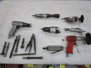 lot 71 image: Air Tools