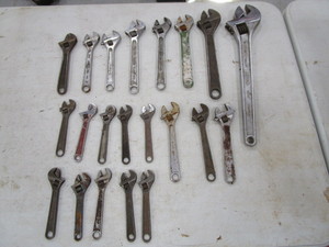 lot 100 image: Crescent Wrenches