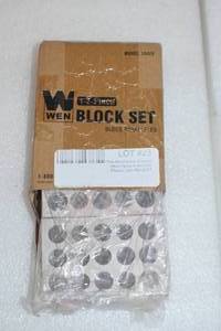 lot 23 image: Block Set