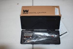 lot 24 image: Digital Caliper