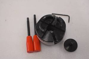 lot 25 image: 4 inch chuck