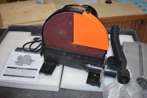 lot 70 image: Disc Sander