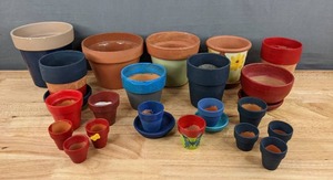 (21) Small Clay Pots in Assorted Colors and Sizes S