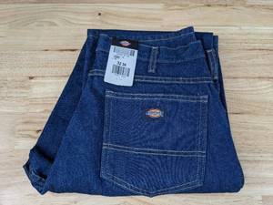 New Dickies Mens Jeans Size 32 x 34 J