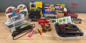 Vintage Assortment of Toy Buildings and Train Freight Cars by Bachmann, N Scale, Atlas, Etc. Z