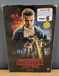 New Stranger Things Season 1 4-Disc Blu-RayDVD Set & Collectible Poster F