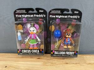 Lot of 2 New Five Nights at Freddy Funko Collectible Action Figure Ballon Freddy & Circus Chica Figurine F