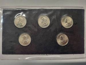 lot 16 image: 2002p State Quarters unc -  5 coins   AU