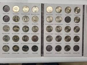 lot 19 image: 1999-2003 State Quarters unc in book - 45 coins    AU