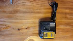 DeWALT 12v20v max Battery Charger (new)