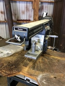 lot 74 image: Power Kraft radial arm saw