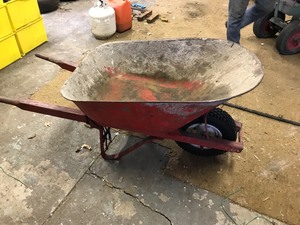 lot 80 image: Wheel barrow