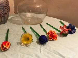 lot 137 image: Blown glass flowers, vases and milk glass