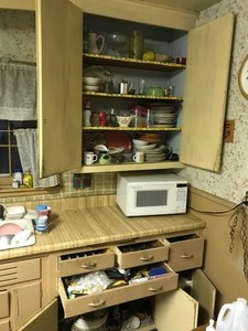 lot 154 image: contents in cupboards and on counter